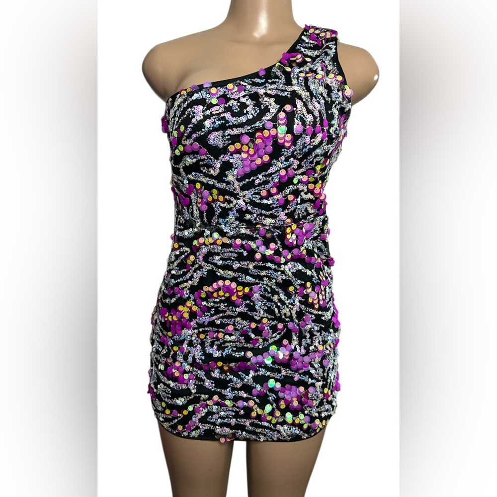 Lulus Vibrant Nights ~Size S~ Black Multi Sequin One-Shoulder Bodycon Mini Dress - Picture 7 of 14